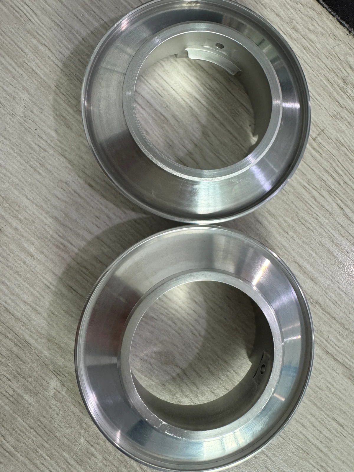 Aluminum ring-shaped parts after precision turning