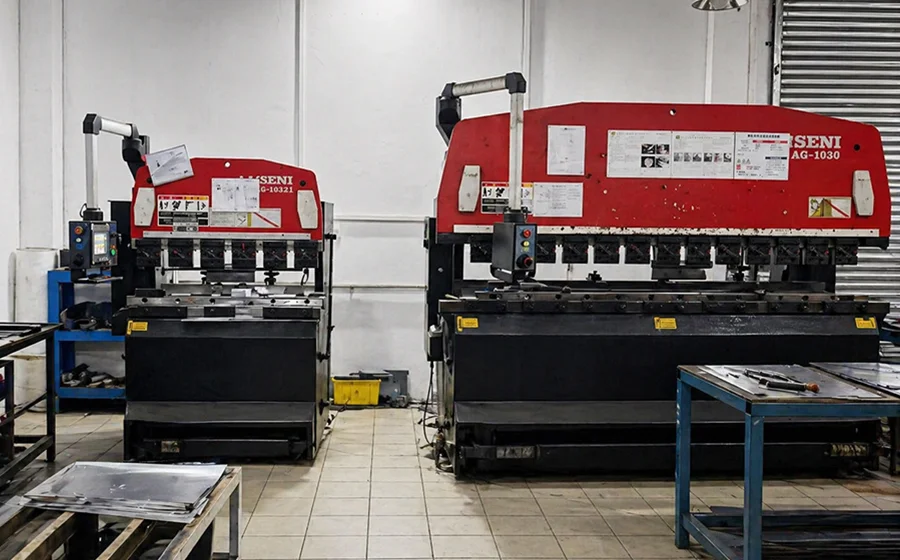 Sheet metal fabrication workshop for custom metal parts