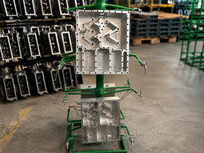 precision machined housings with tight tolerance features